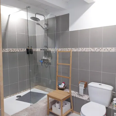 Alojamento de Acomodação e Pequeno-almoço La Maison D'art Lacour