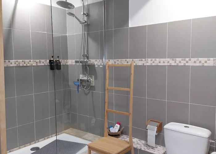 Oda ve Kahvaltı La Maison D'art Lacour