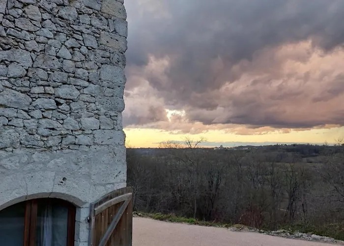 La Maison D'art לינה וארוחת בוקר *